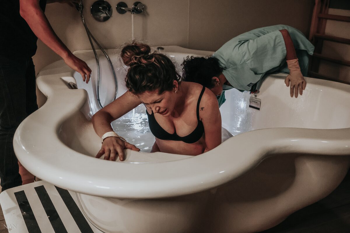 Water birth labor support